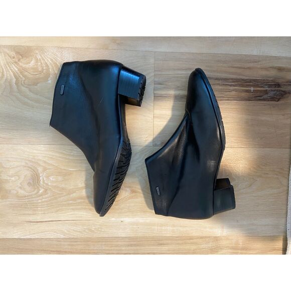 Ara Prisha Black Leather GORE-TEX Zip Ankle Boot 6.5 - Picture 3 of 5